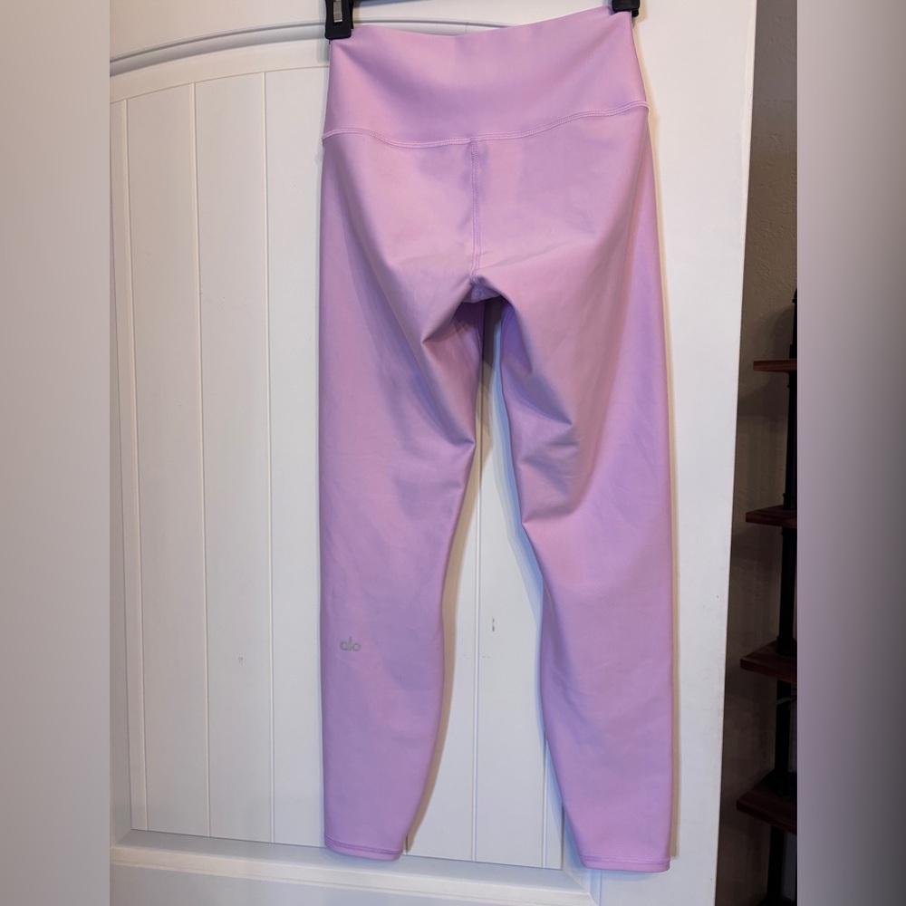ALO Yoga SWEET PINK 7/8 Airlift Leggings - Picture 9 of 10